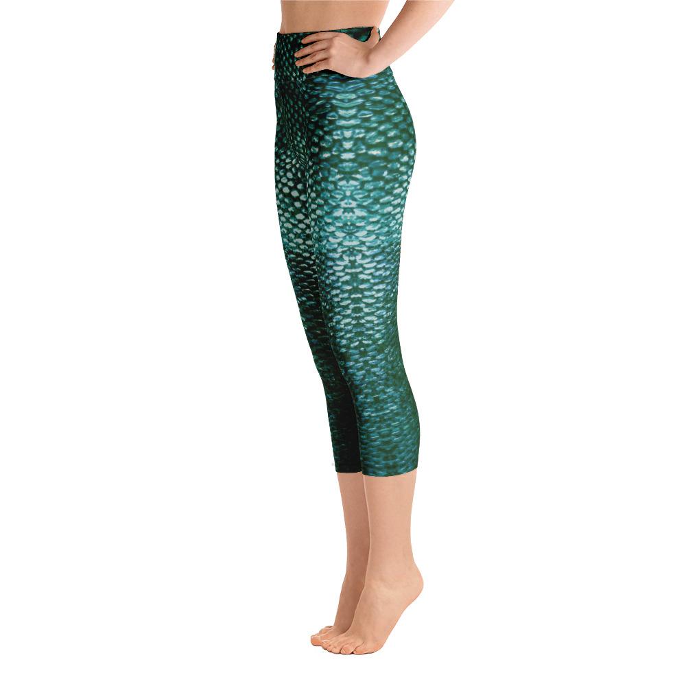 Sitka Mermaid 2 Yoga Capri Leggings